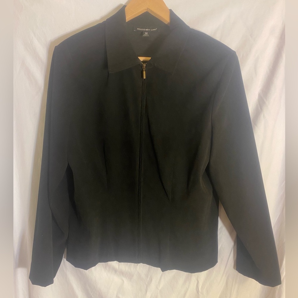 Woman’s zip up blazer coat size 12.